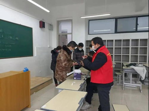 登封教育人 同心抗疫，全力護(hù)航核酸檢測平穩(wěn)有序
